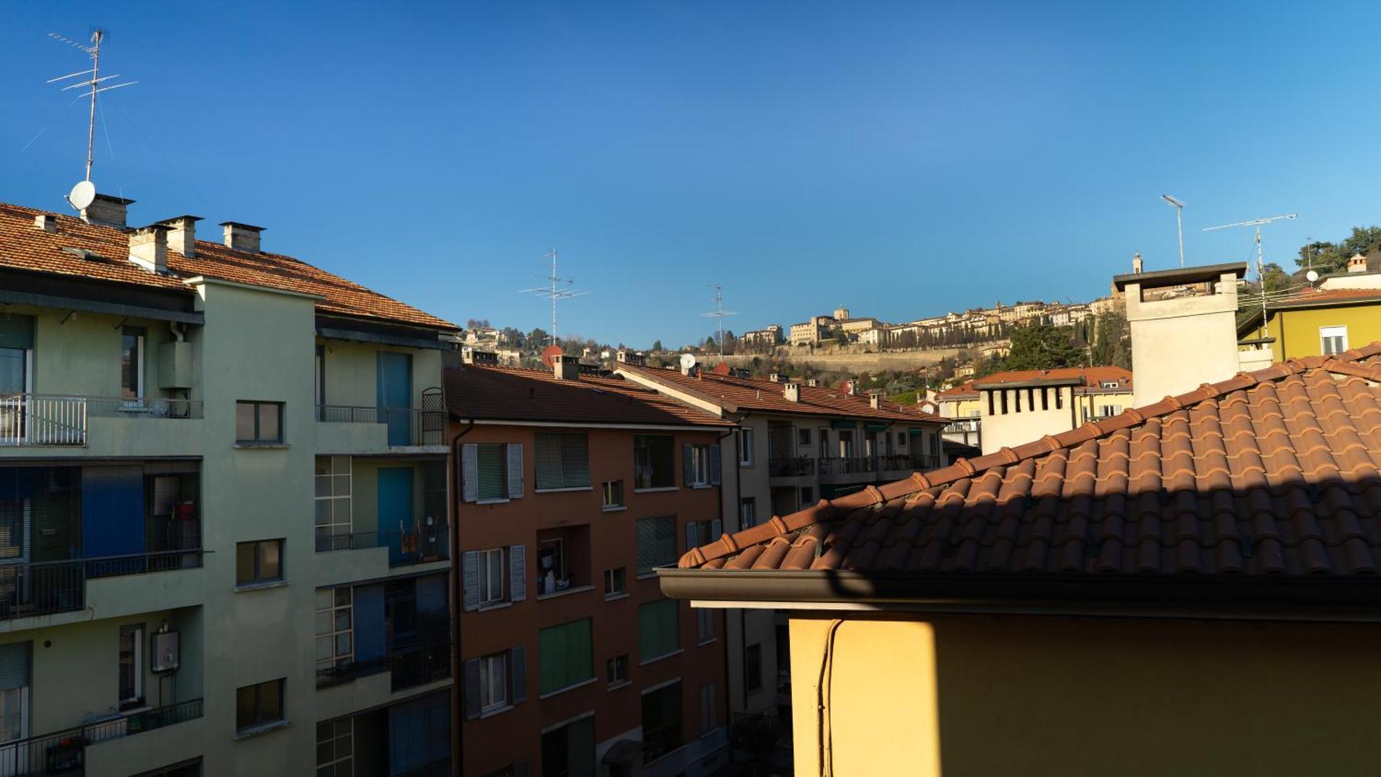 Casa Manara - Sunset View Apartment แบร์กาโม ภายนอก รูปภาพ